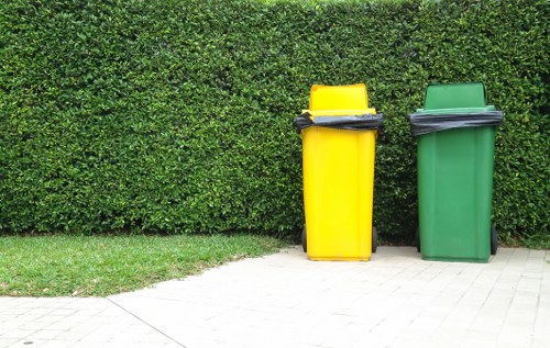 Local waste management services in Stamford Hill